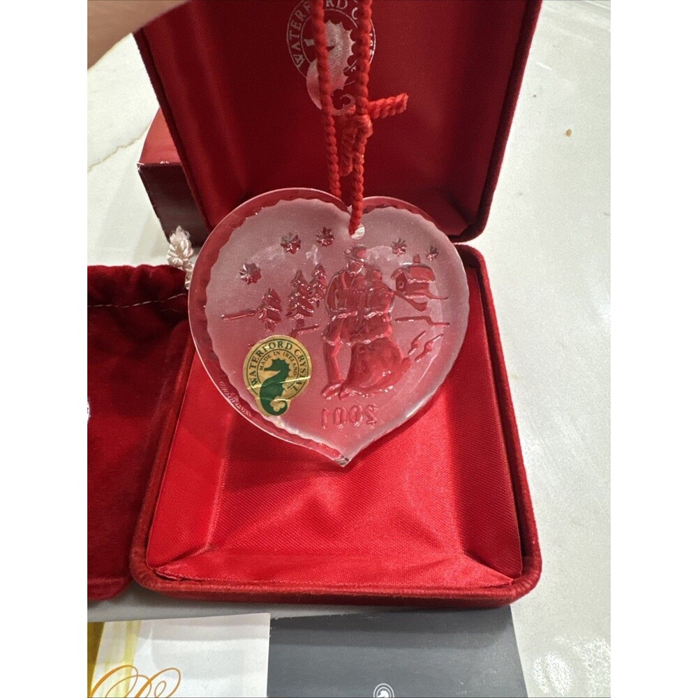 Waterford 2001 Ice Skaters Joys of Winter Collection Christmas Ornament with Box - Picture 10 of 10
